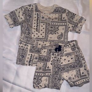 H&M Cream and Blue Paisley Pants set sz 4T